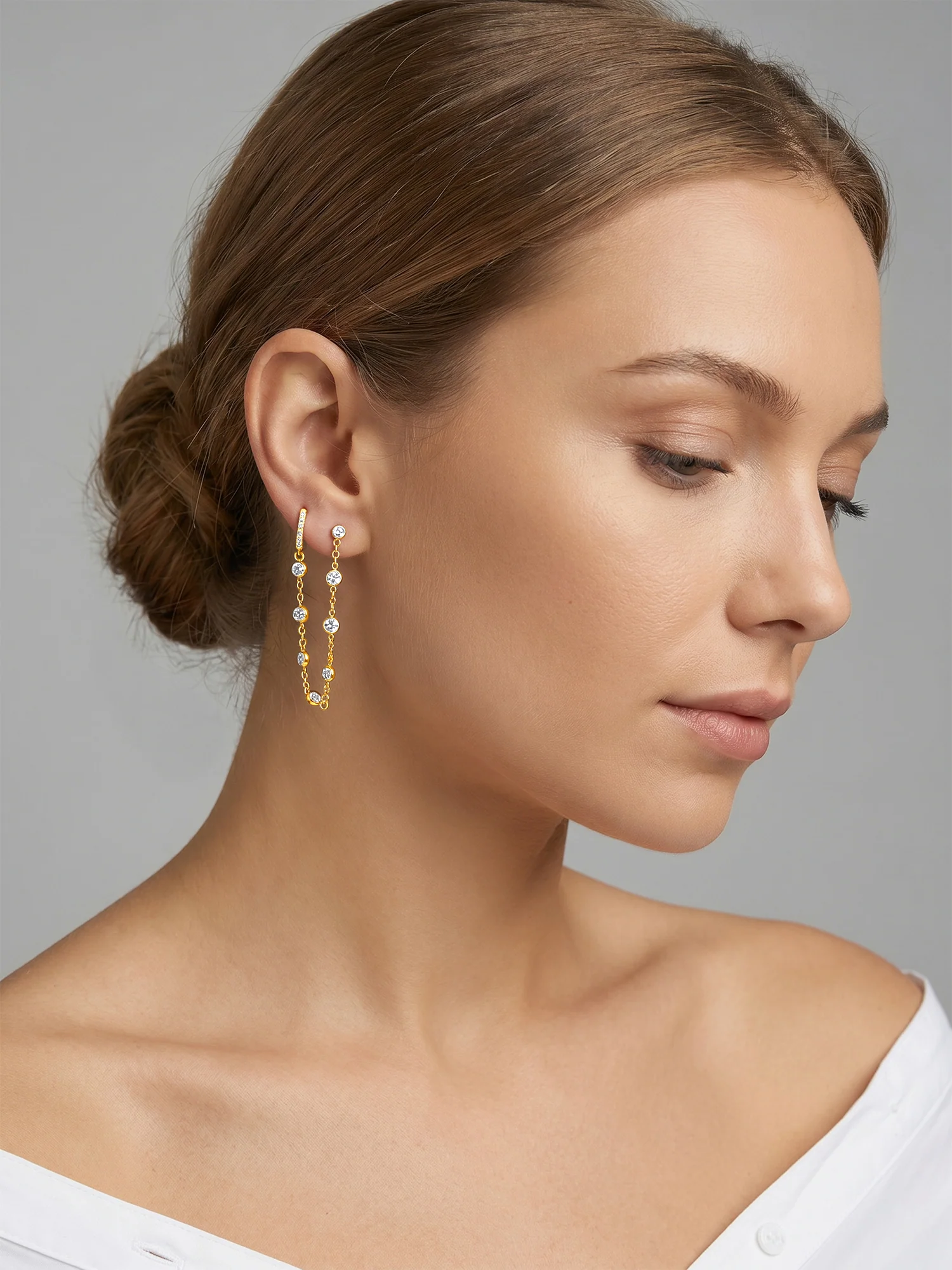 Chain Sway Gold Plated Earrings - Image 3