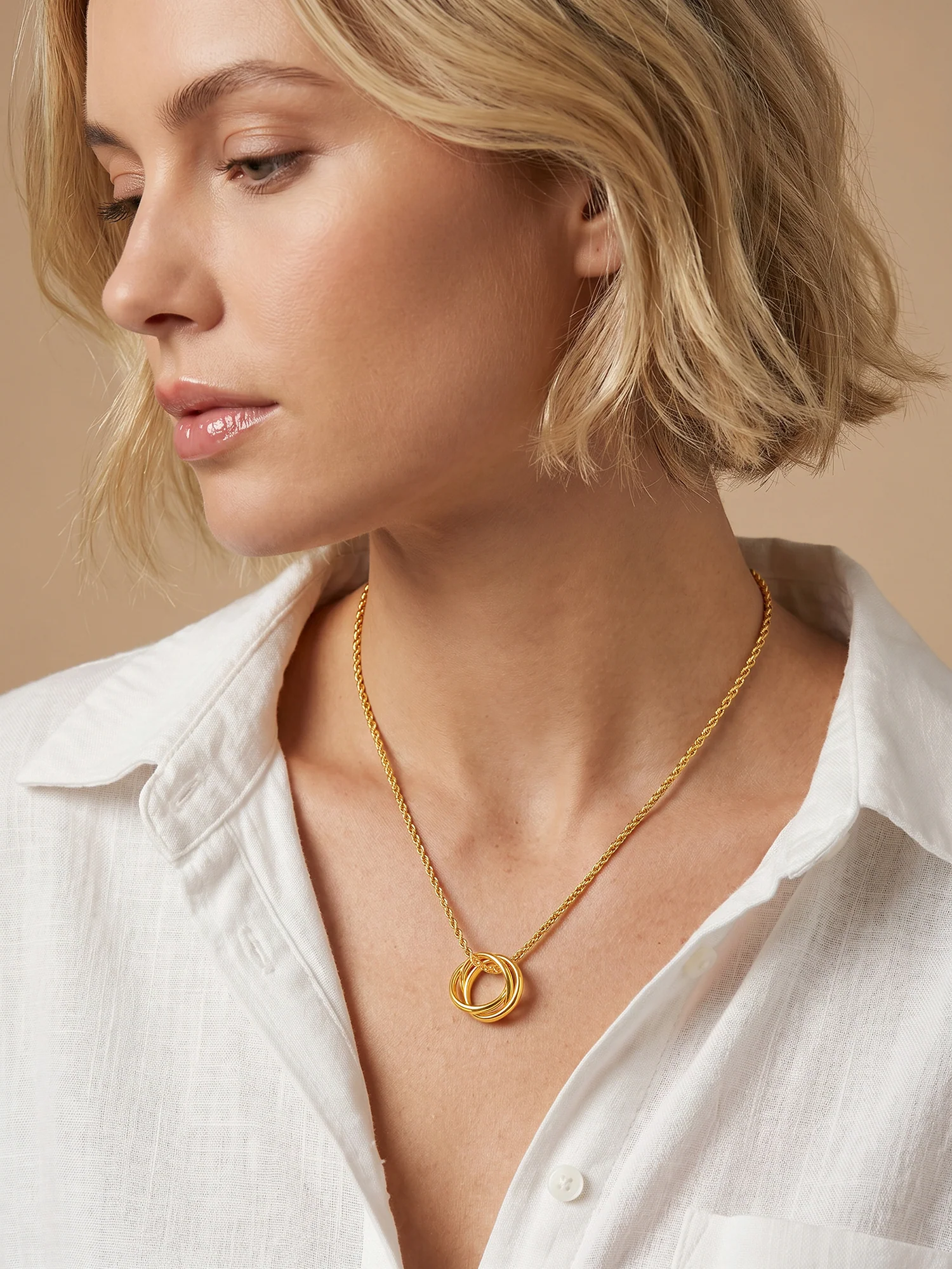Daily Shine Gold Plated Pendant With Link Chain - Image 3