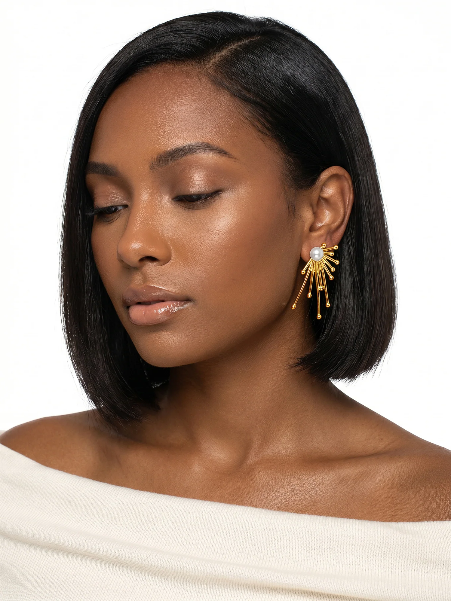 Drama Ray Gold Plated Drops Earrings - Image 3