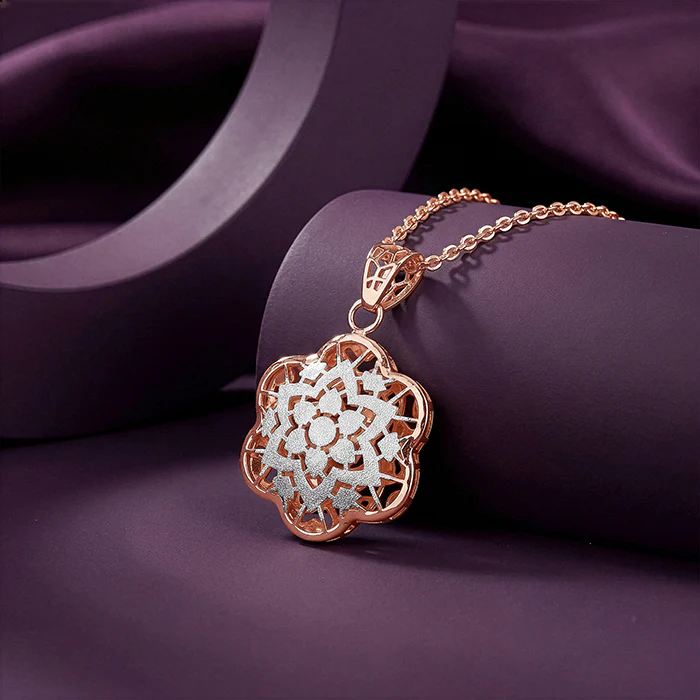 Dual Tone Eloria Silver Pendant With Link Chain - Image 2