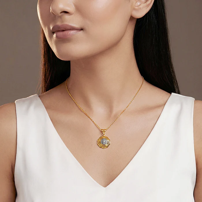 Dual Tone Floria Silver Pendant With Link Chain - Image 3
