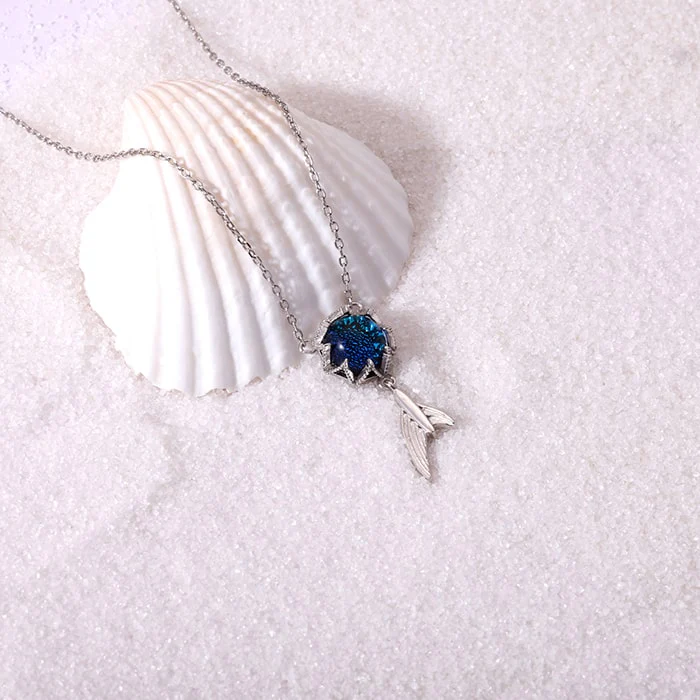 Silver Fin in Ocean Necklace - Image 2
