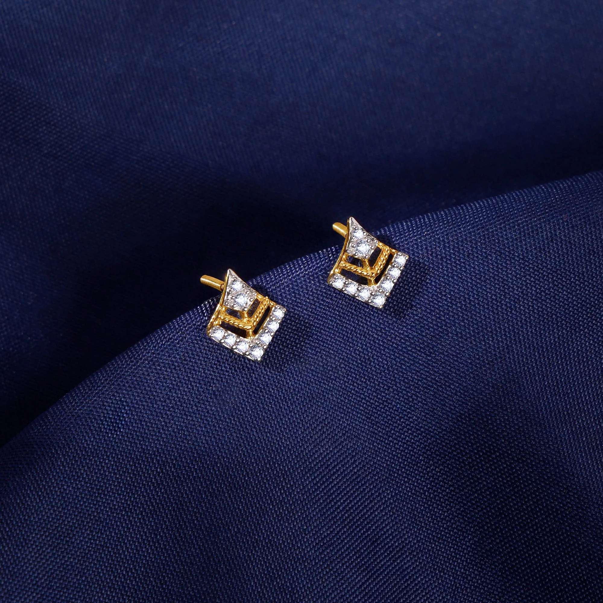 Gold Aero Kite Lab Grown Diamond Studs - Image 2