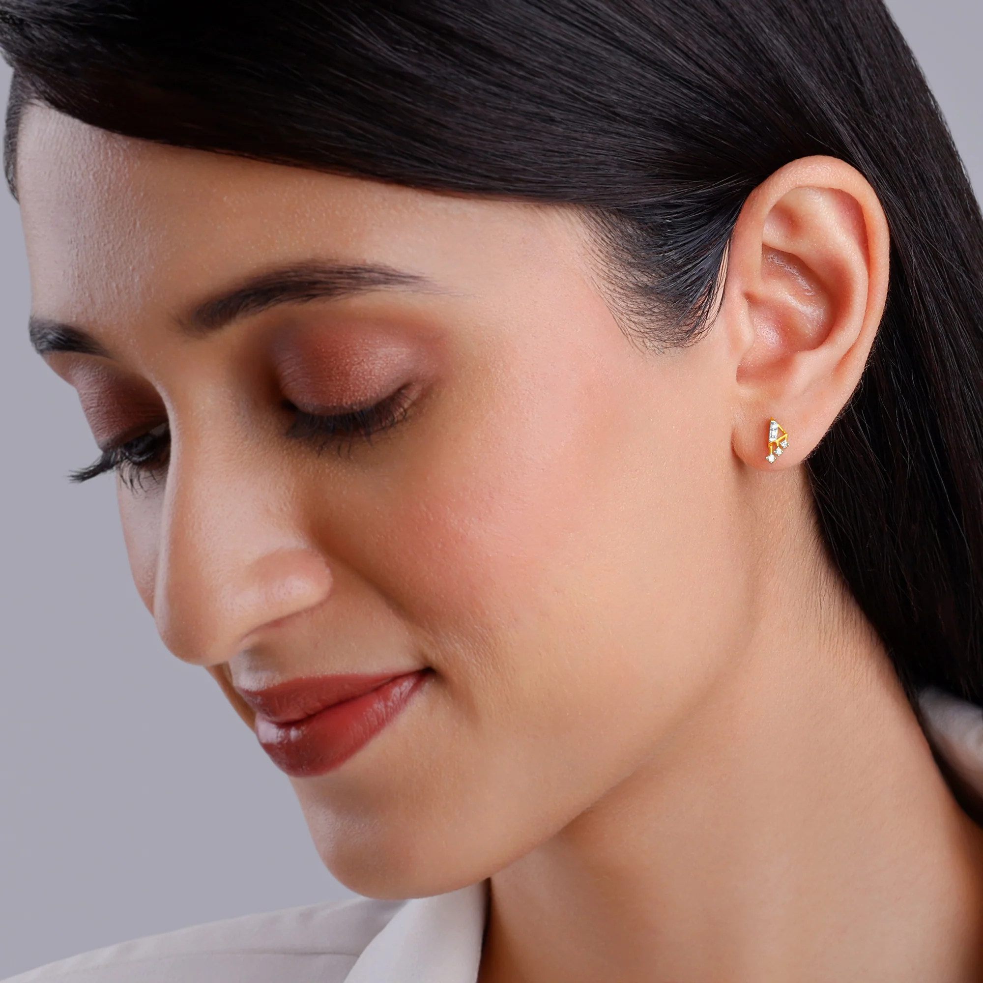 Gold Archer Diamond Earrings - Image 3