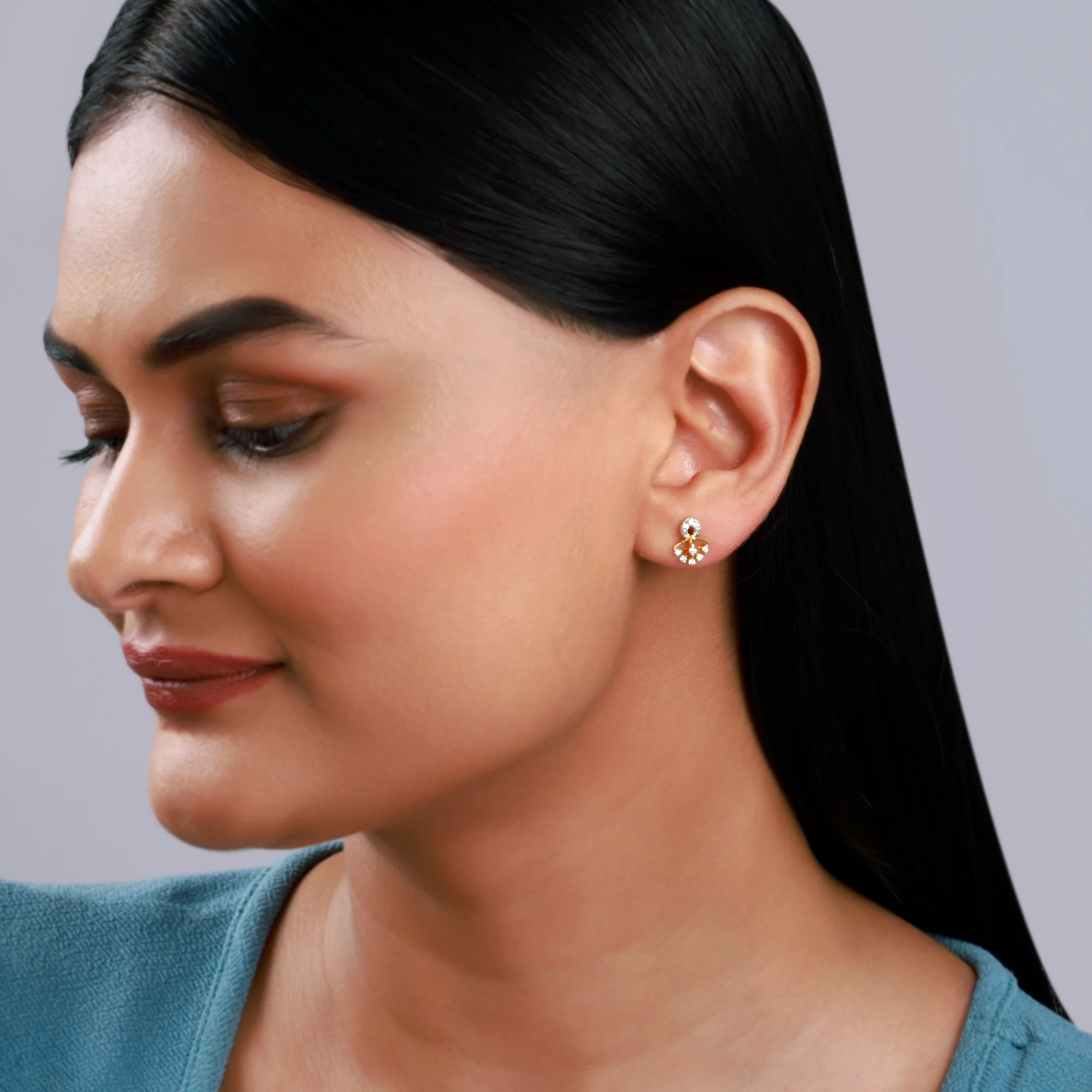 Gold Classic Gleam Lab Grown Diamond Earrings - Image 3