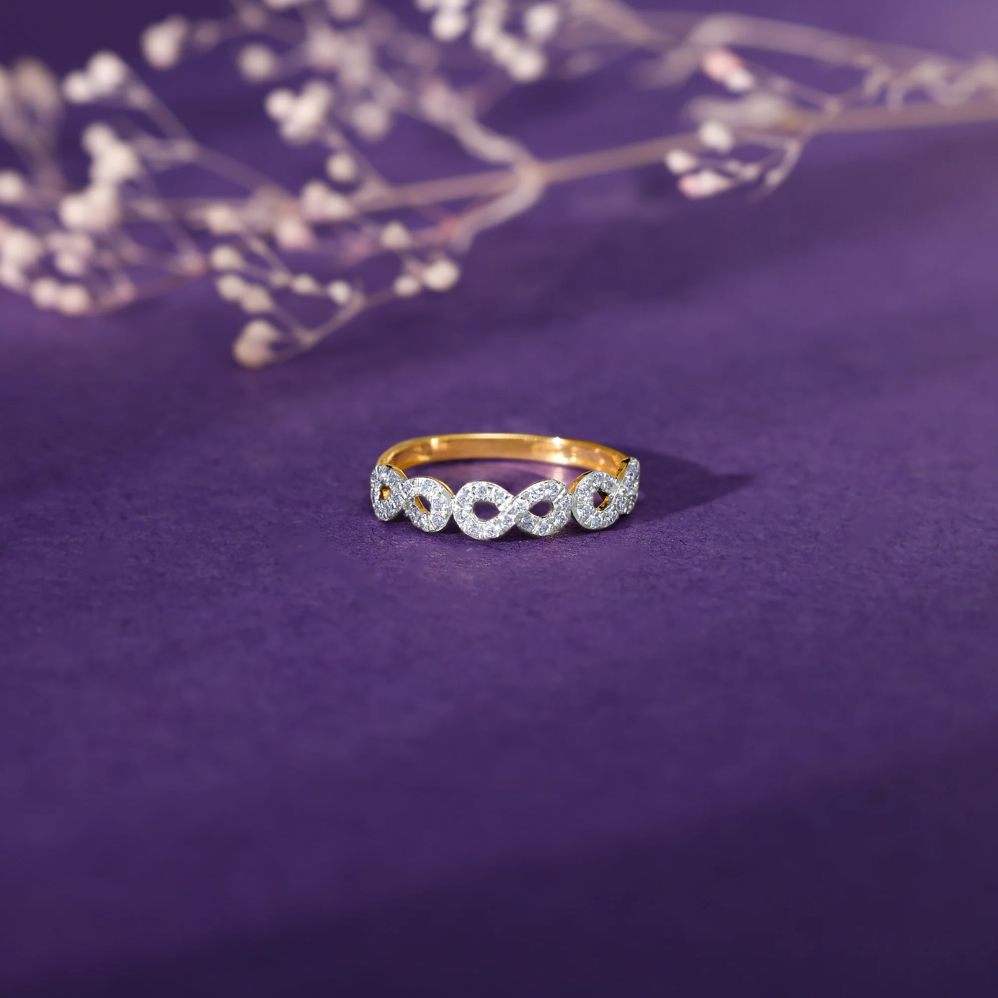 Gold Classic Infinito Diamond Ring - Image 2