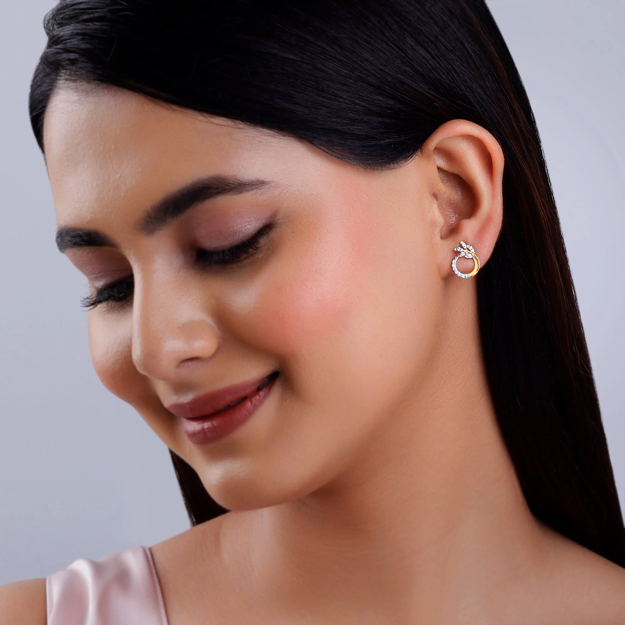 Gold Corsage Diamond Earrings - Image 3