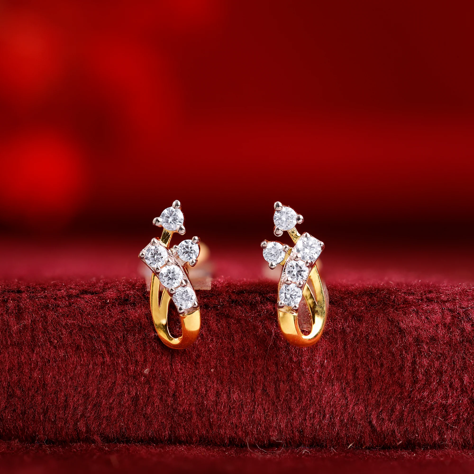 Gold Intertwine Glow Lab Grown Diamond Earrings - Image 2