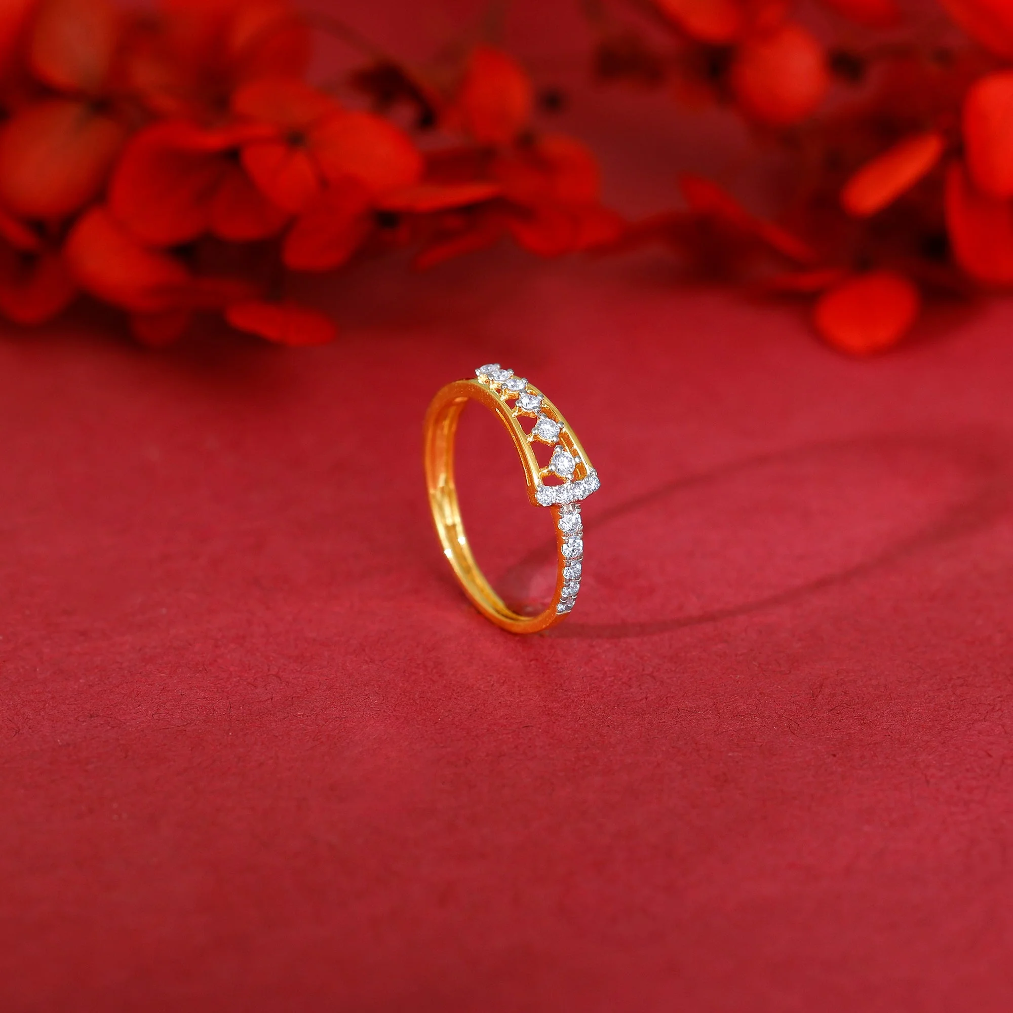 Gold Modern Mosaic Diamond Ring - Image 2