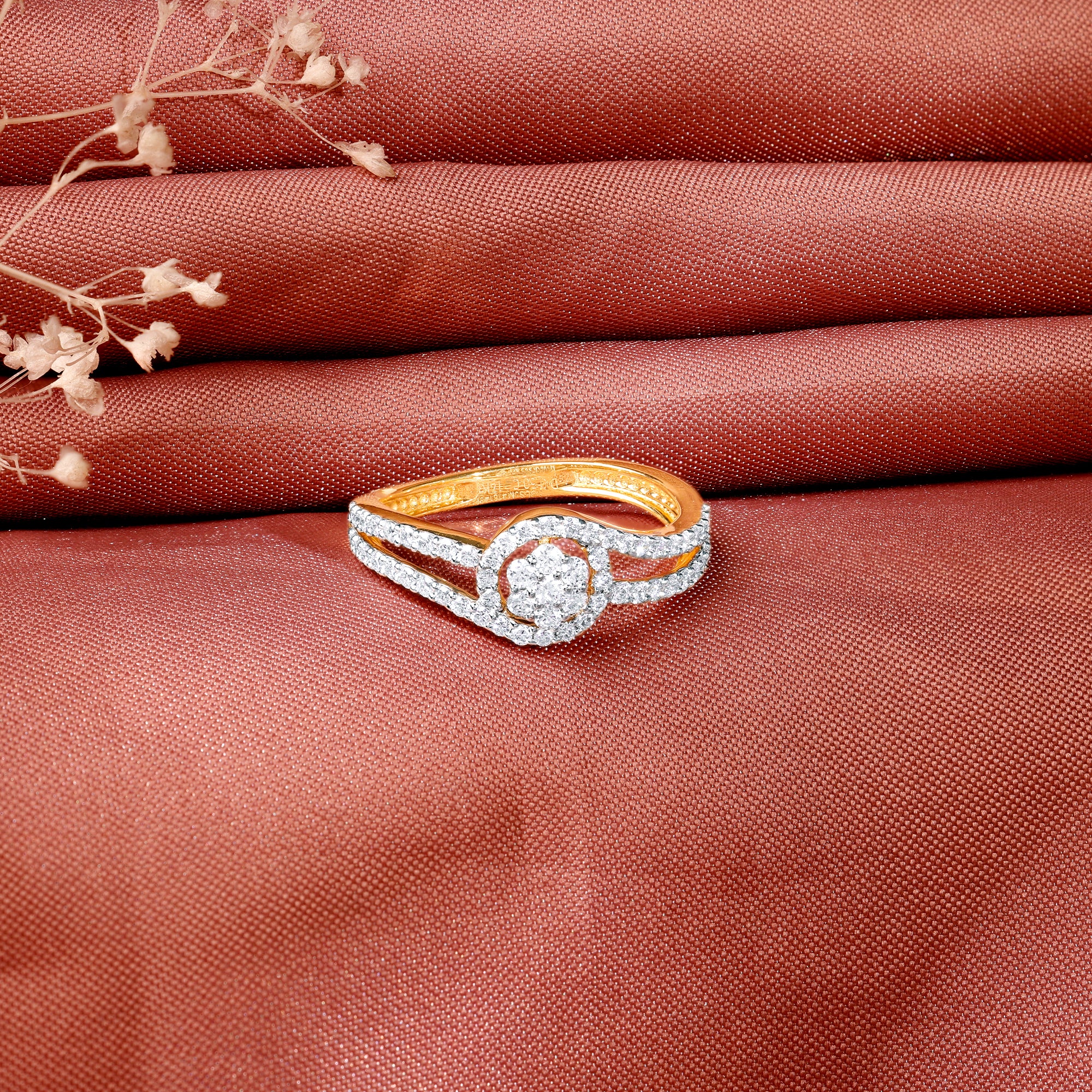 Gold Nigella Cluster Lab Grown Diamond Ring - Image 2