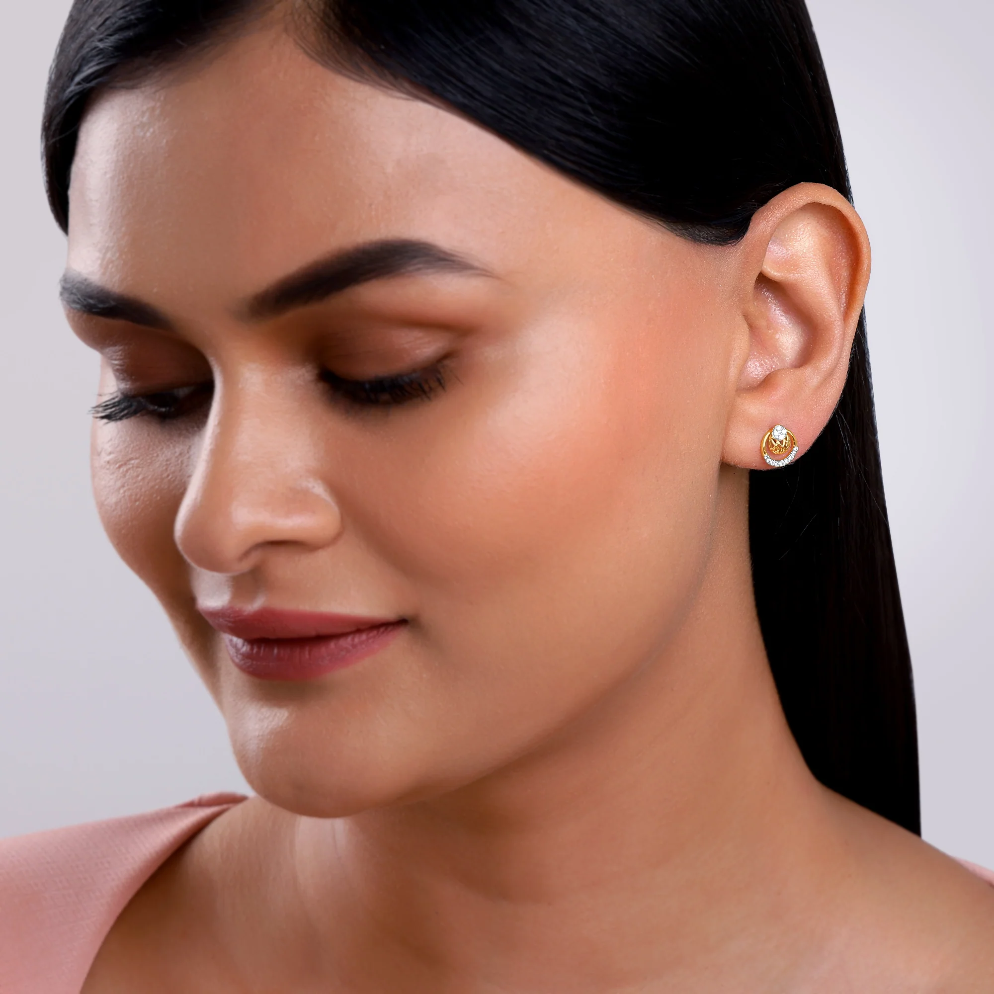 Gold Nightfall Circle Lab Grown Diamond Earrings - Image 3