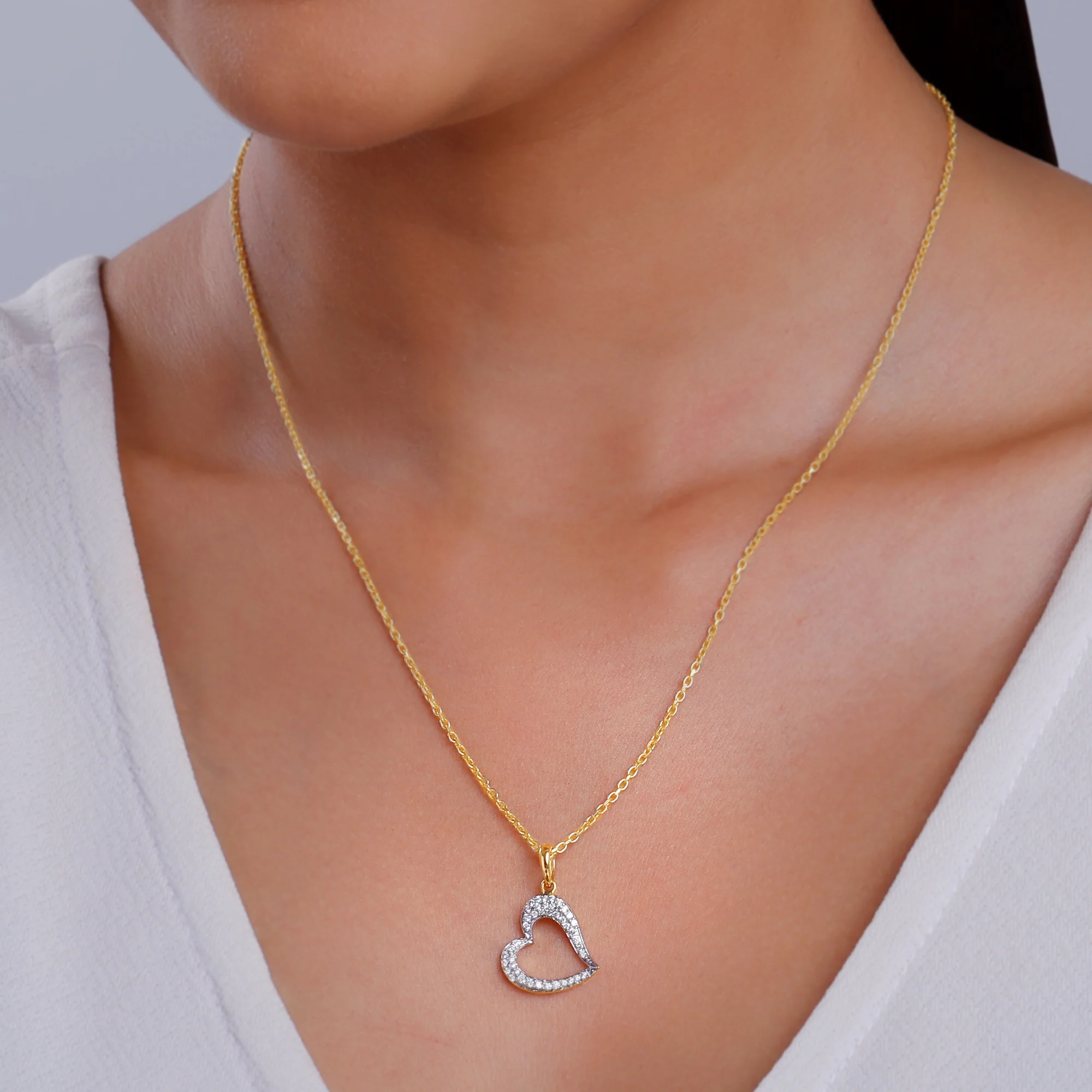 Gold Swaying Heart Lab Grown Diamond Pendant - Image 3