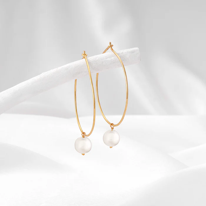 Golden Cape of Pearl Hoop Earrings - Image 2