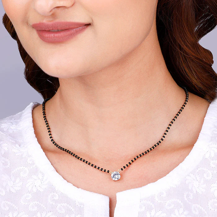 Golden Classic Solitaire Mangalsutra - Image 3