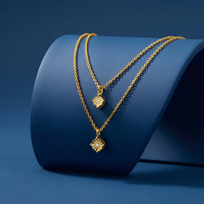 Golden Gilded Petal Layered Necklace - Image 2