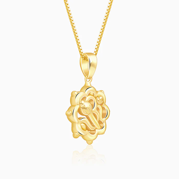 Golden Hanuman Gada Pendant With Box Chain - Image 4