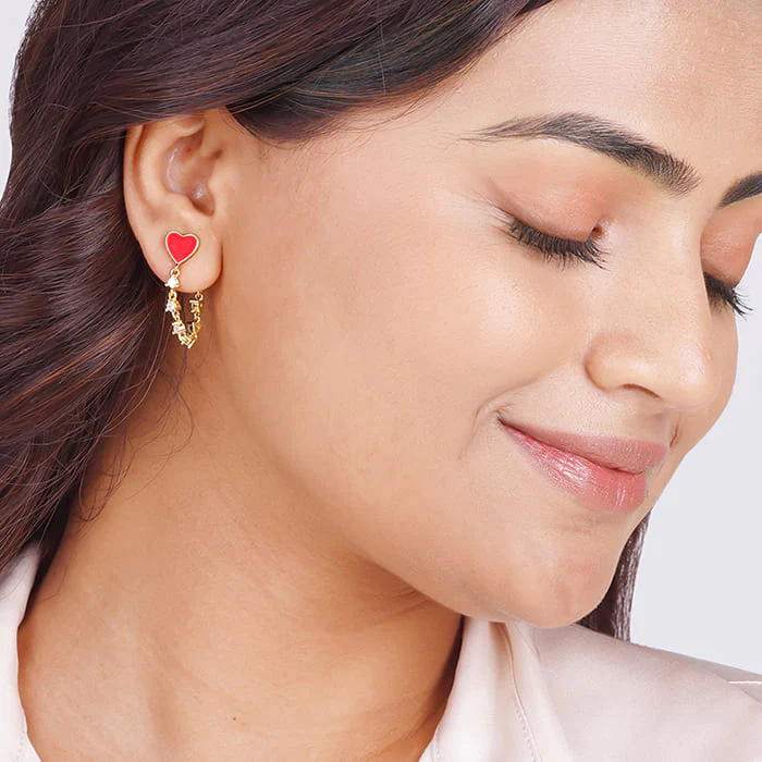 Golden Heart Chain Dangling Earrings - Image 3