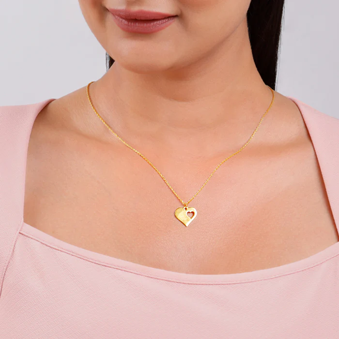 Golden Heart Piece Pendant With Link Chain - Image 3