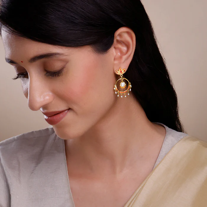 Golden Hera Chandbali Earrings - Image 3