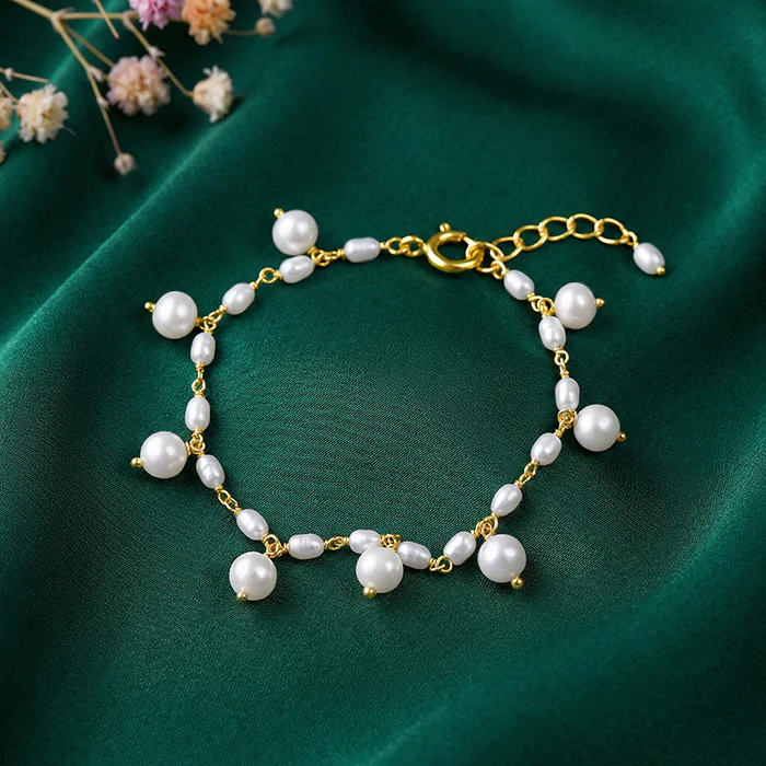 Golden Julianne Pearl Bracelet - Image 2