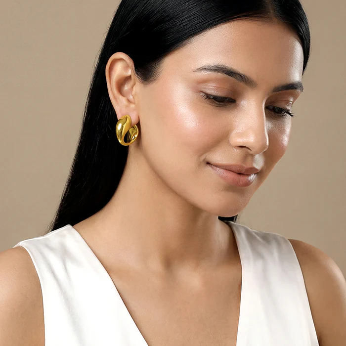 Golden Mod Dolphin Hoop Earrings - Image 3