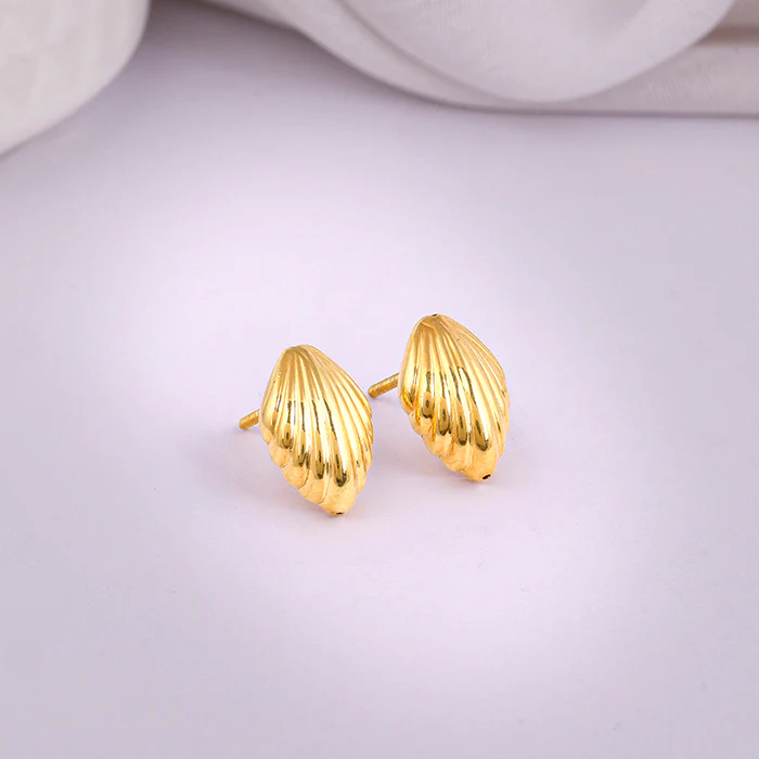 Golden Shellé Earrings - Image 2