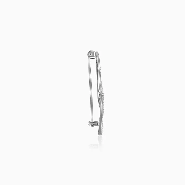 Silver Flaunting Leaf Brooch For Him - Image 5