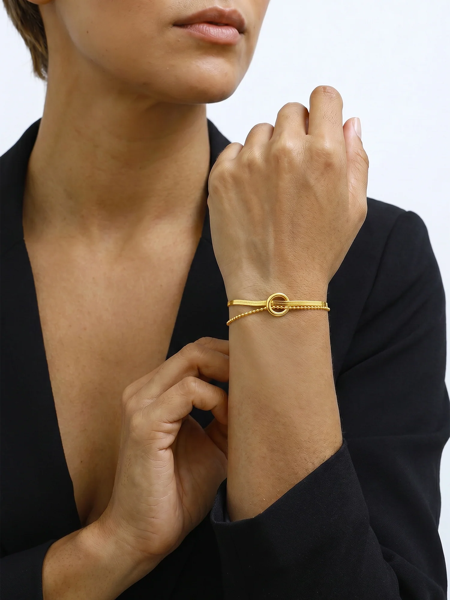 Loop Chain Gold Plated Bracelet - Image 3