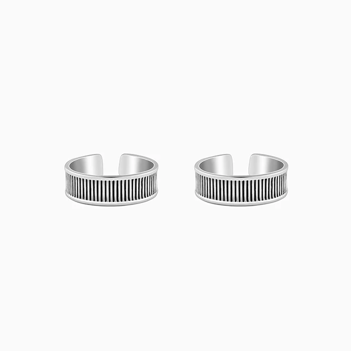 Oxidised Silver Jaya Toe Rings