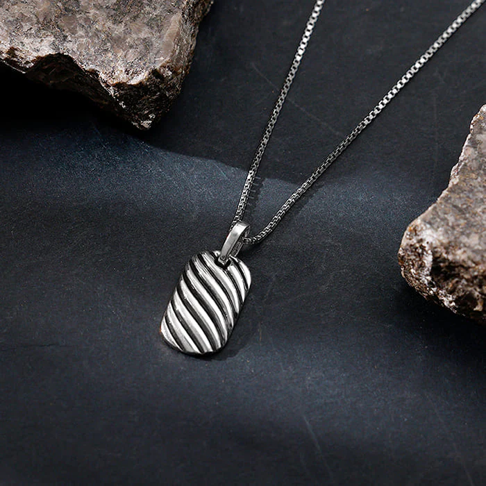 Oxidised Silver Stylish Pendant With Box Chain - Image 2