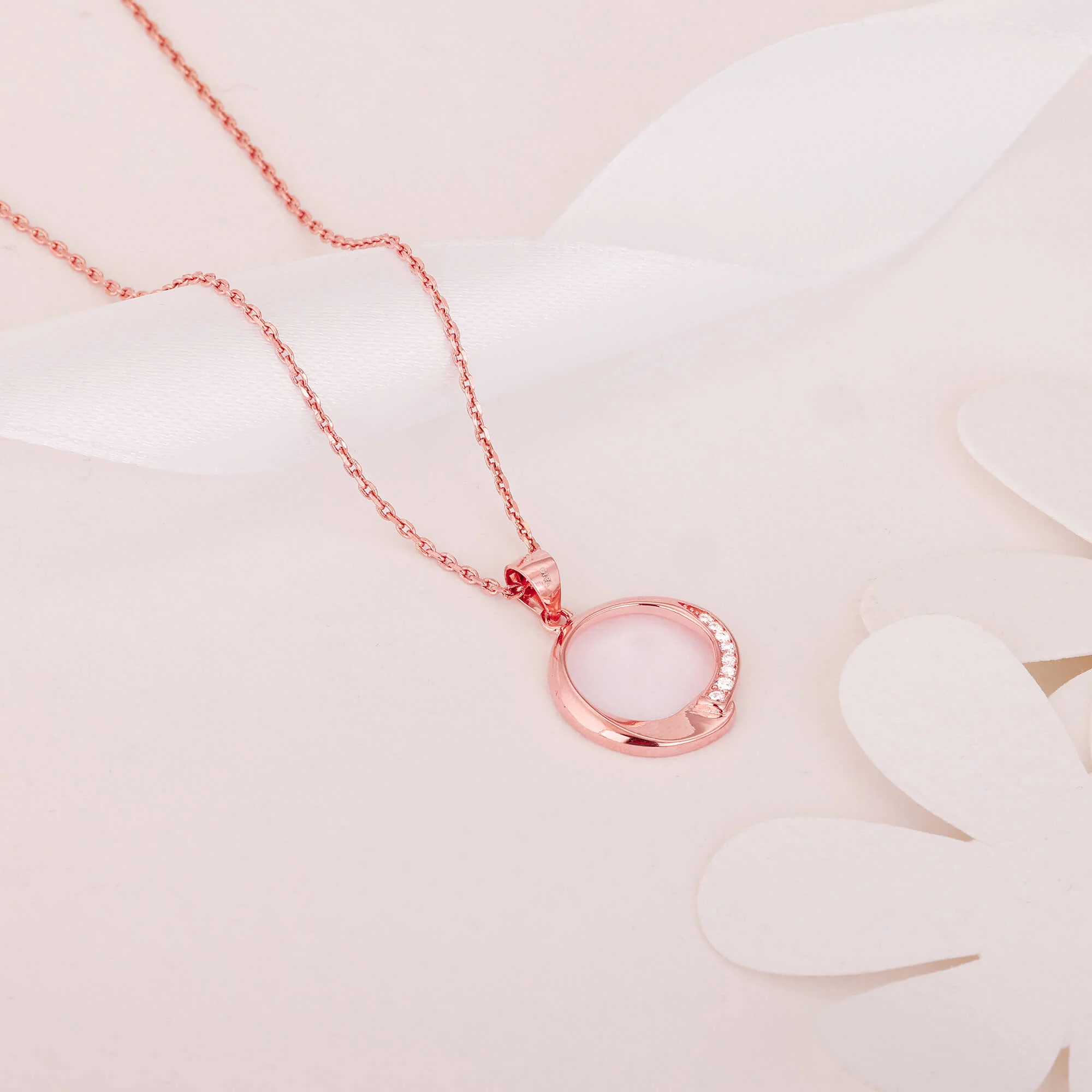 Rose Gold Circle of Love Pendant with Link Chain - Image 2