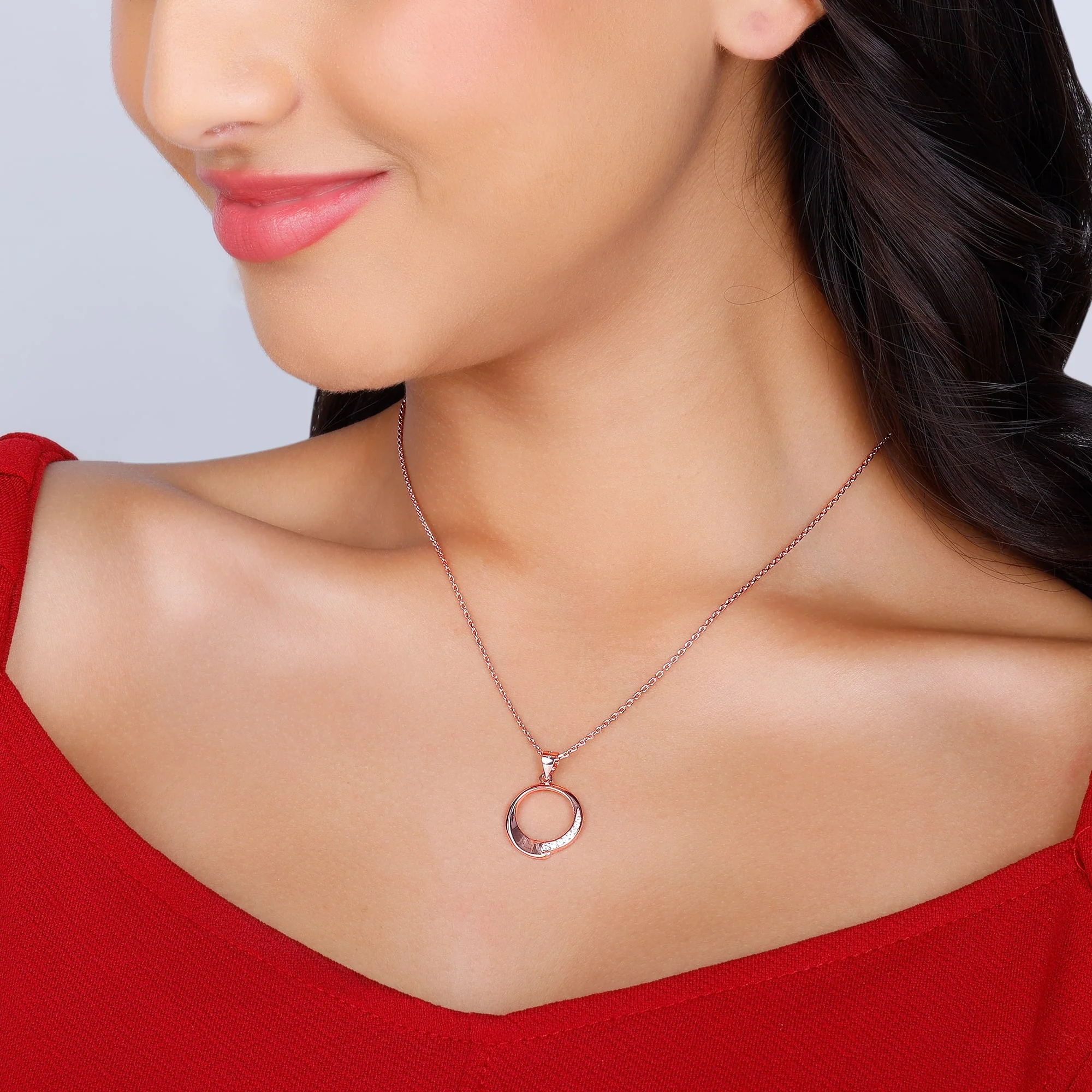 Rose Gold Circle of Love Pendant with Link Chain - Image 3