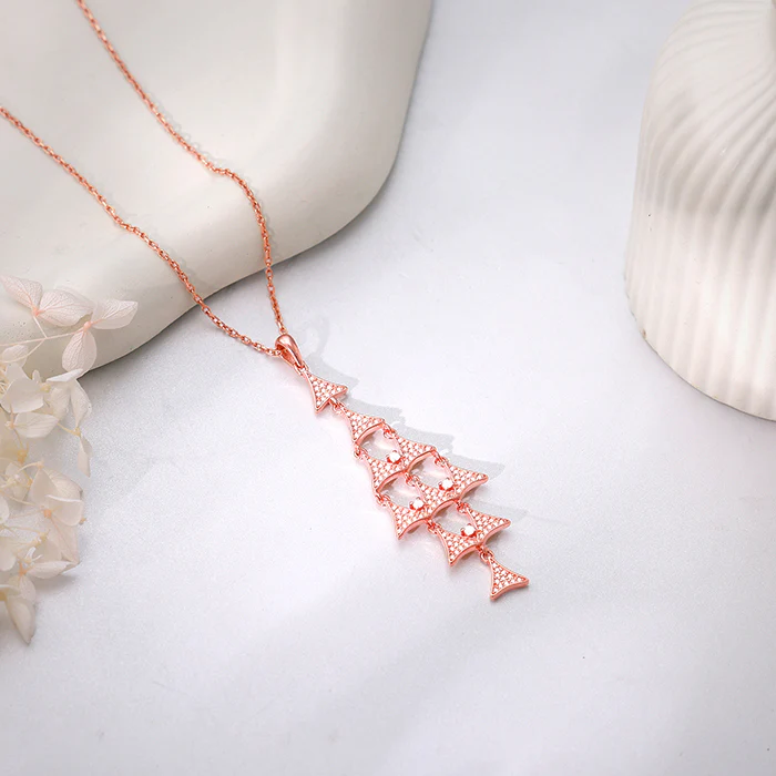 Rose Gold Baum Pendant With Link Chain - Image 2