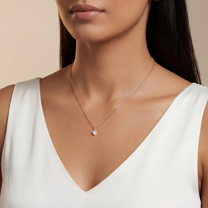 Rose Gold Heartshow Pendant with Link Chain - Image 3