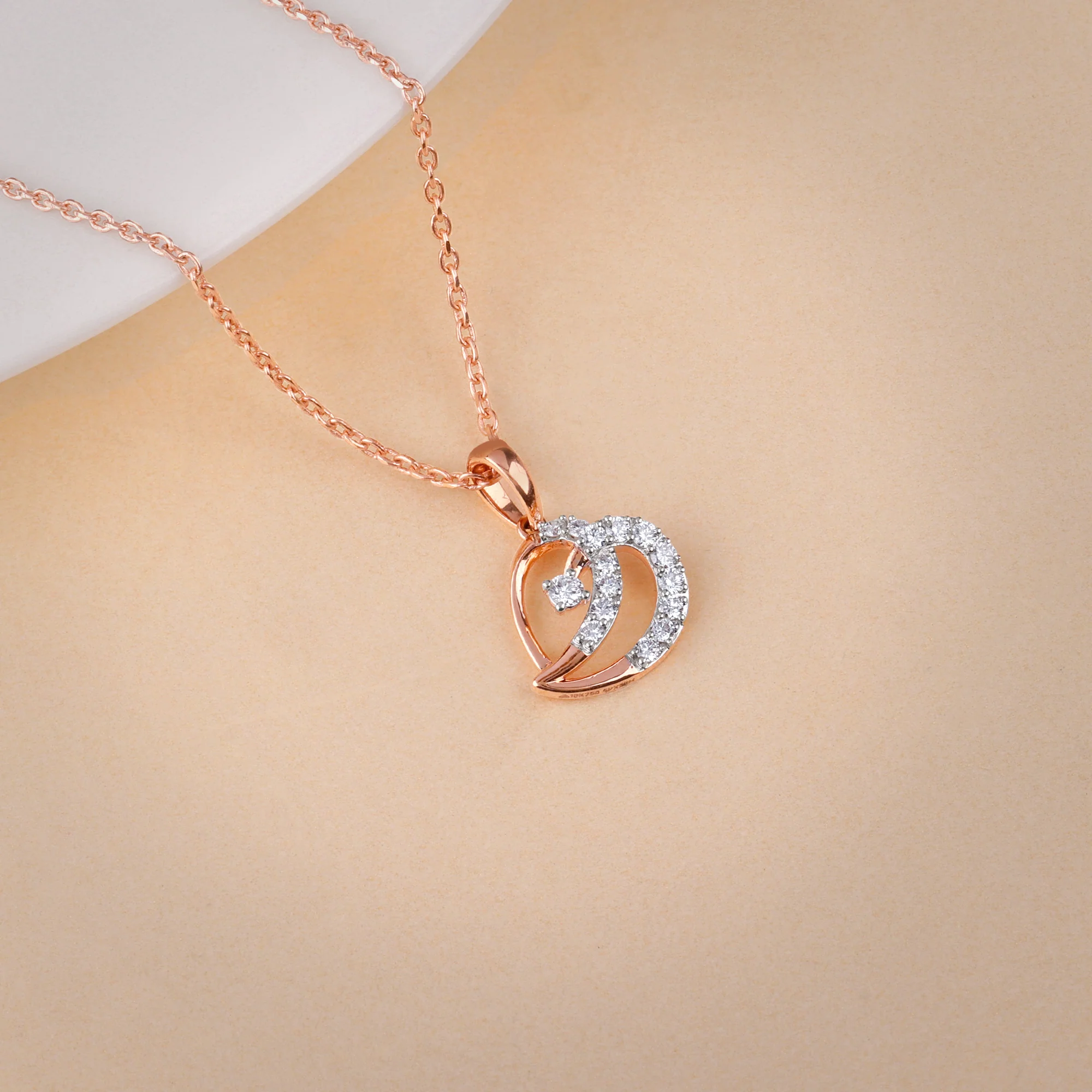 Rose Gold Herz Lab Grown Diamond Pendant - Image 2