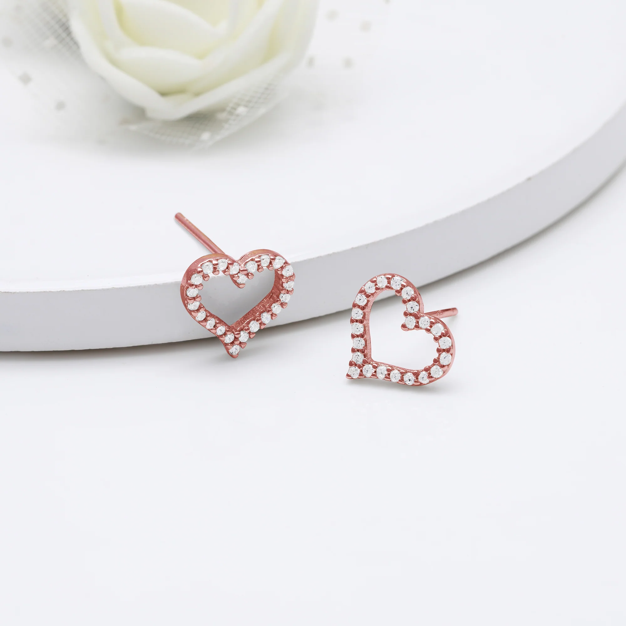 Rose Gold Love Will Go On Set - Image 5