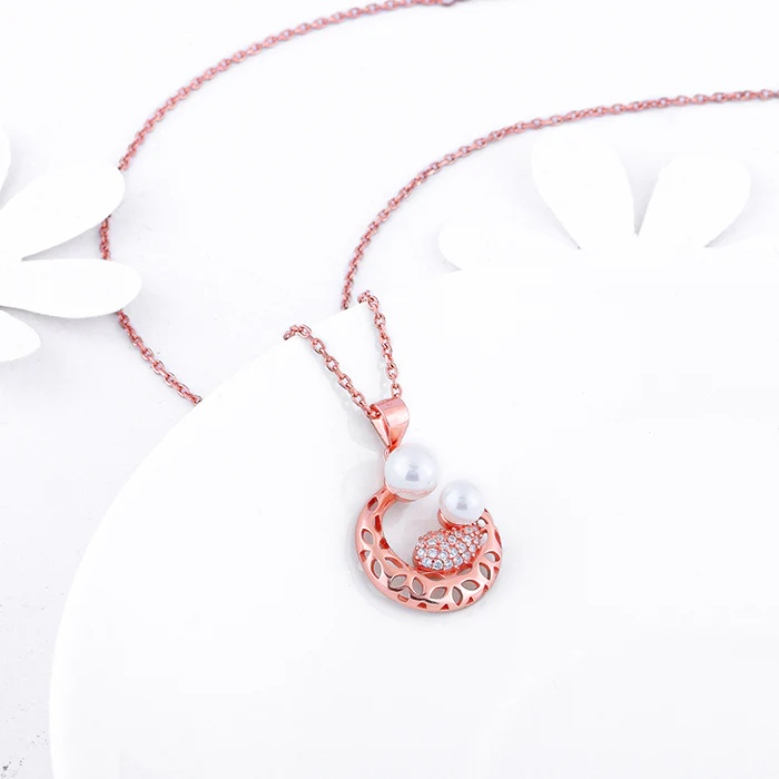 Rose Gold Pearlescent Cuddle Pendant With Link Chain - Image 2