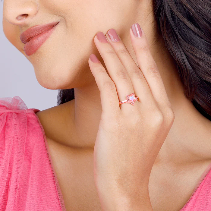 Rose Gold Radiating Star Ring - Image 3