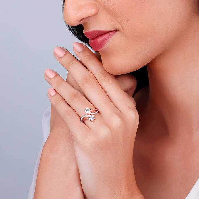 Rose Gold Swish of Shine Ring - Image 3