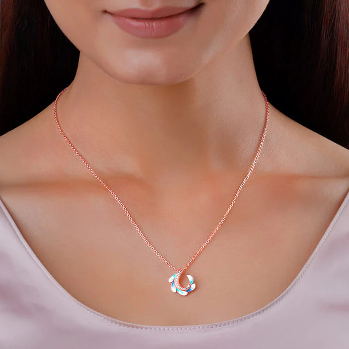 Rose Gold Wing Flap Pendant With Link Chain - Image 3