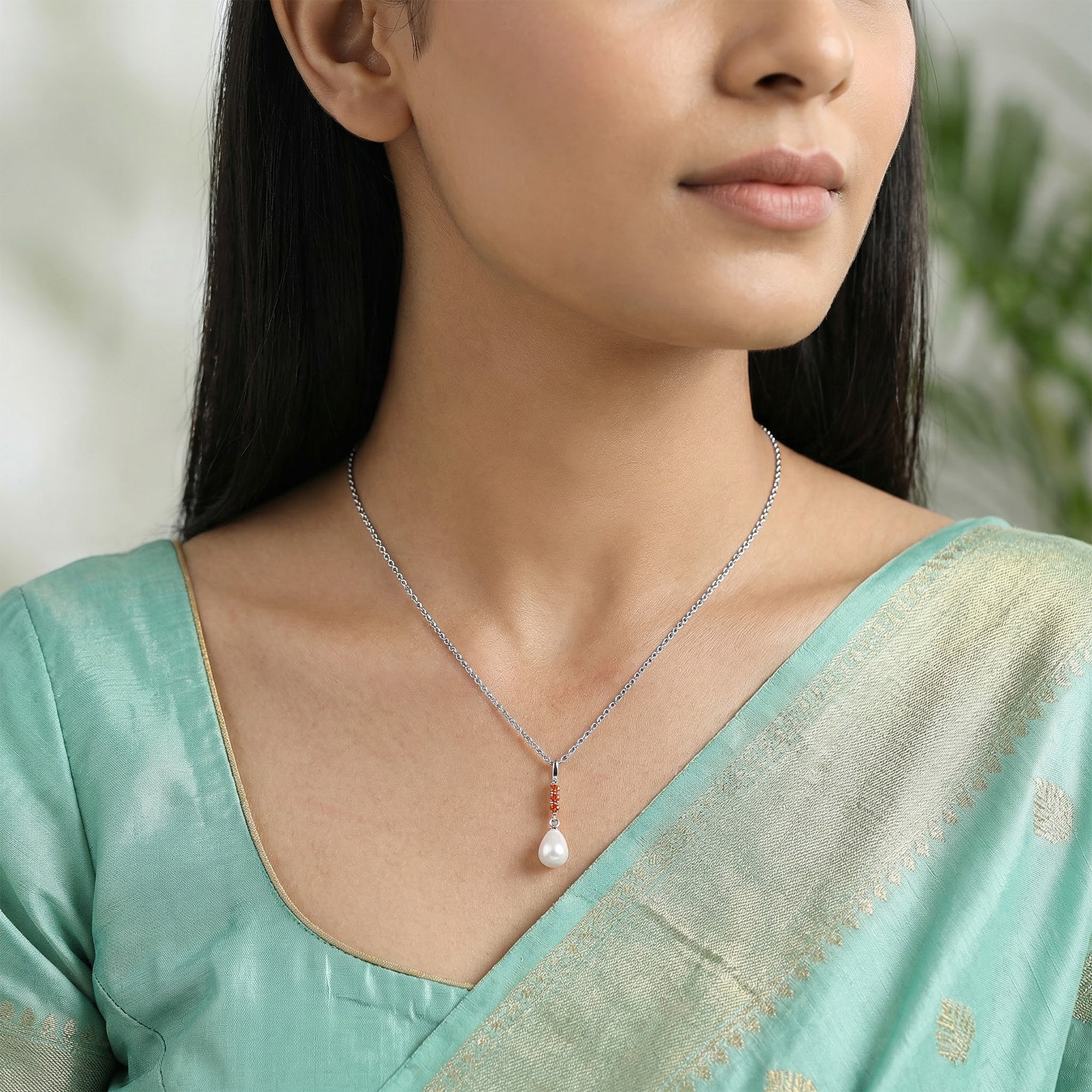 Silver Althea Pendant With Link Chain - Image 3