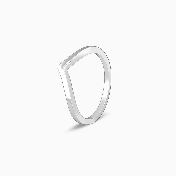 Silver Sleek Vanki Ring - Image 4