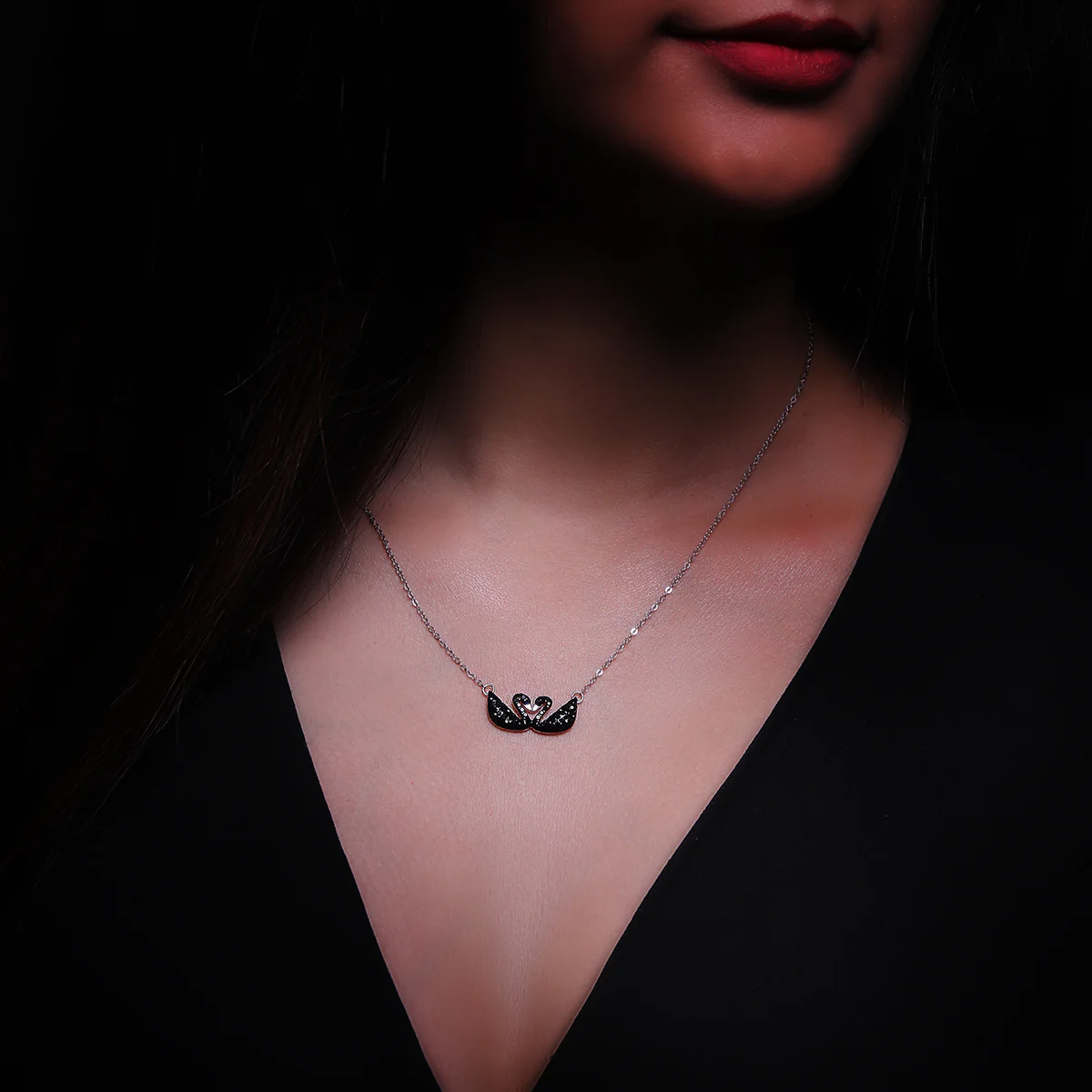 Silver Black Swan Necklace - Image 3