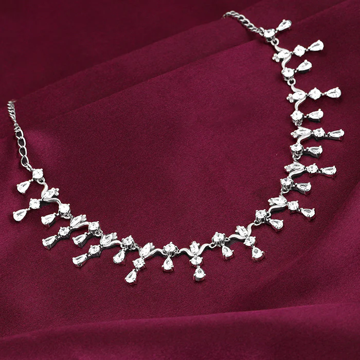 Silver Classic Beauty Necklace - Image 2