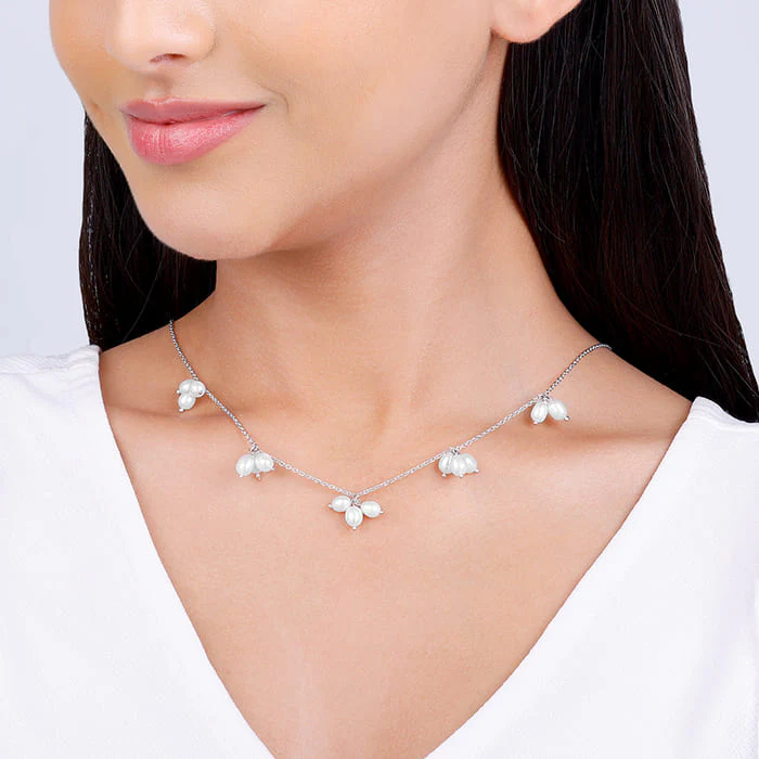 Silver Cluster of Pearls Necklace - Image 3