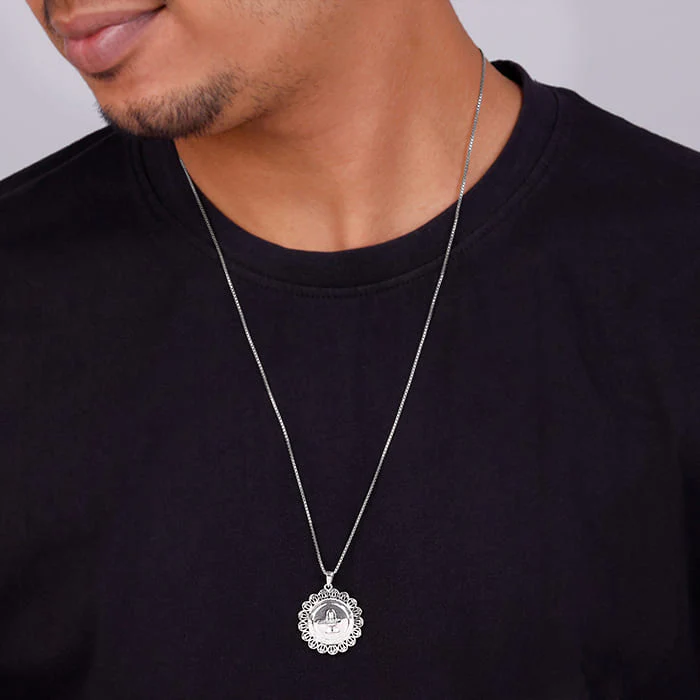 Silver Divine Mahadev Pendant With Box Chain For Him - Image 3