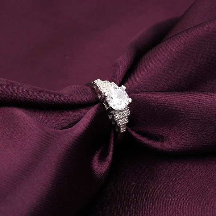 Silver Evening Glamour Ring - Image 2