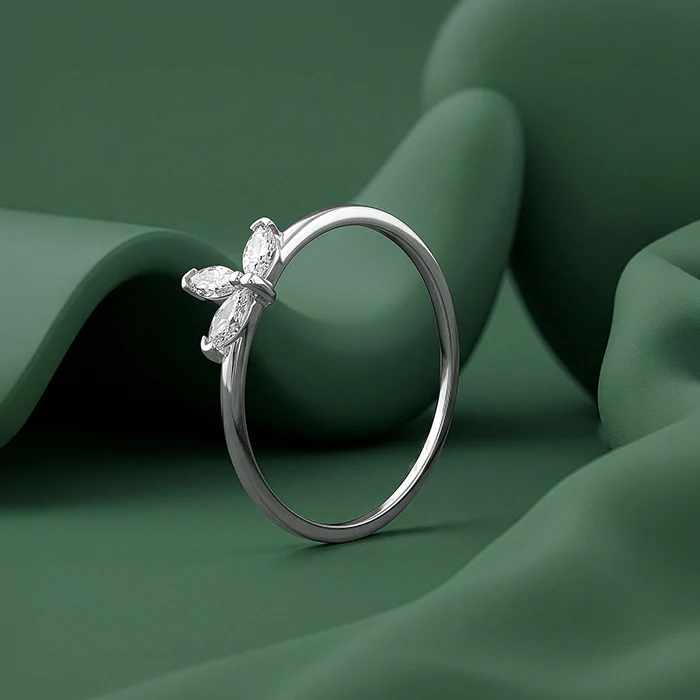 Silver Flora Trine Ring - Image 2