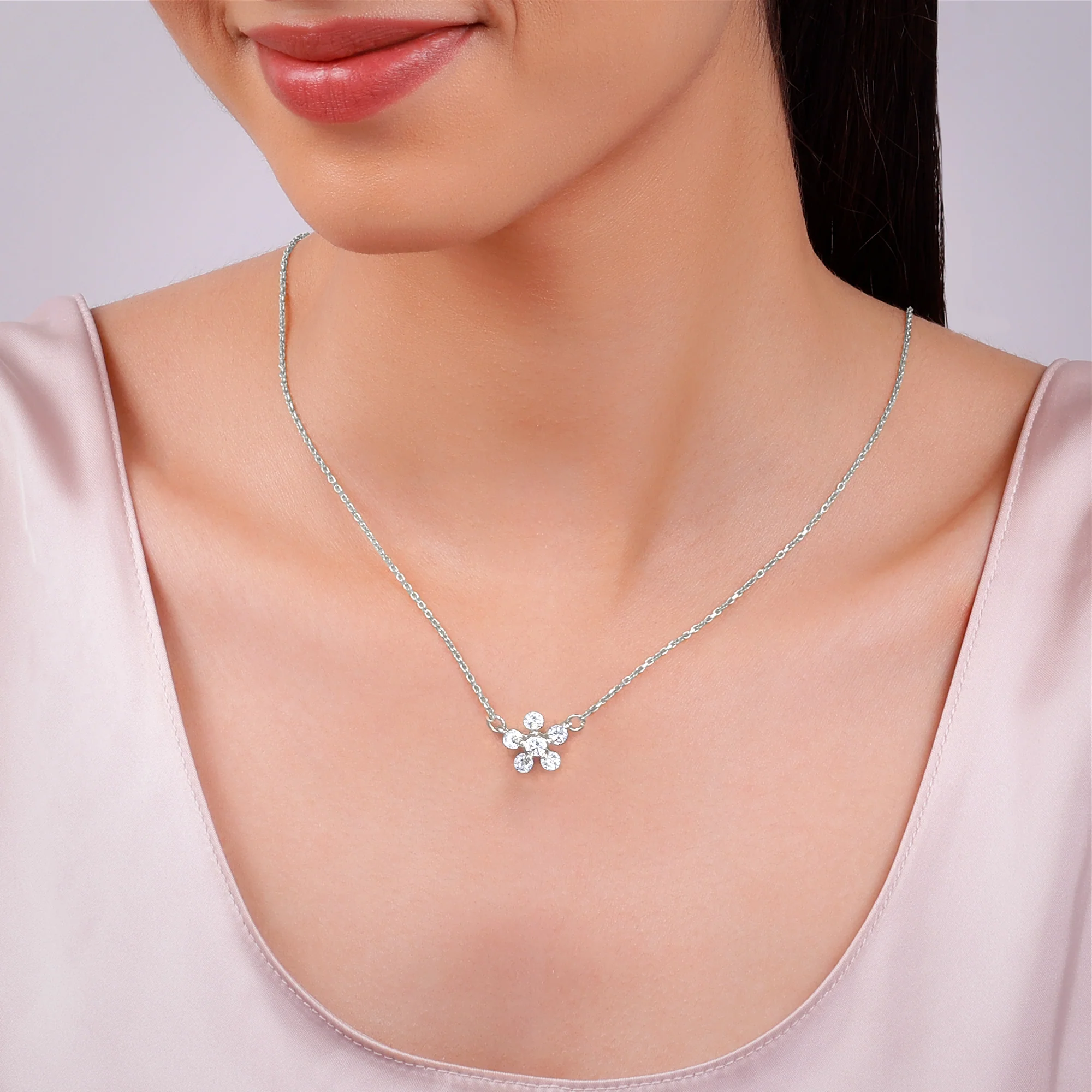 Silver Floral Necklace - Image 3