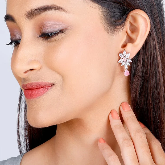 Silver Garland Of Flowers Earrings - Image 3
